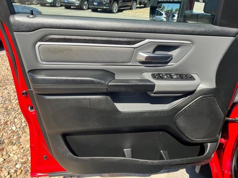 Used 2020 RAM 1500 Big Horn AWD/4WD image 17