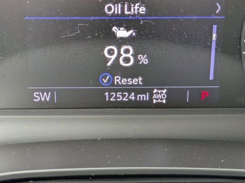 Used 2024 Cadillac XT5 Premium Luxury image 17