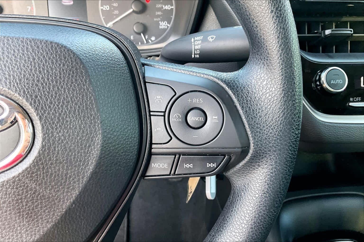 Used 2023 Toyota Corolla LE FWD image 24