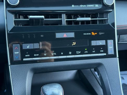 Used 2020 Toyota Avalon TRD image 25