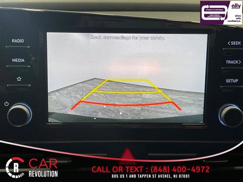 Used 2022 Hyundai Elantra SEL w/ Convenience Package FWD image 19