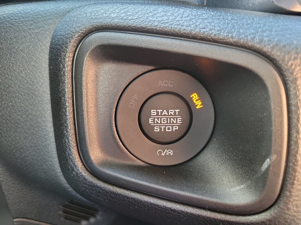 New 2026 Jeep Gladiator Sport AWD/4WD image 33