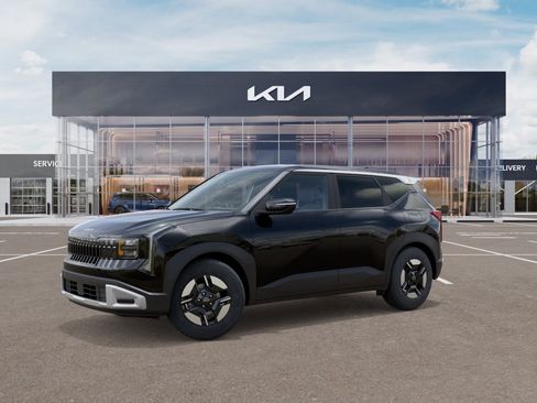 New 2027 Kia Seltos LX FWD image 3