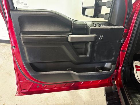 Used 2020 Ford F150 XLT w/ Equipment Group 302A Luxury image 17