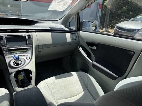 Used 2011 Toyota Prius Two image 21