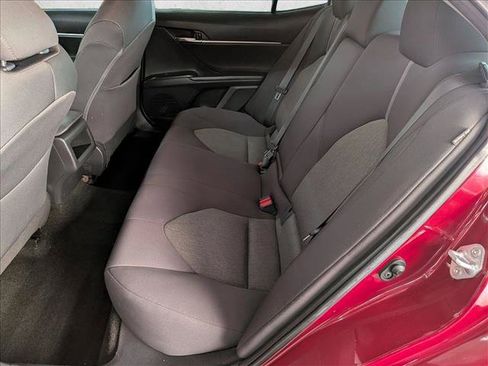 Used 2022 Toyota Camry LE FWD image 23