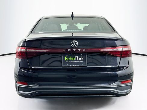 Used 2025 Volkswagen Jetta Sport FWD image 7