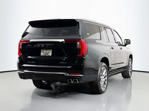 New 2026 GMC Yukon XL Denali AWD/4WD image 7