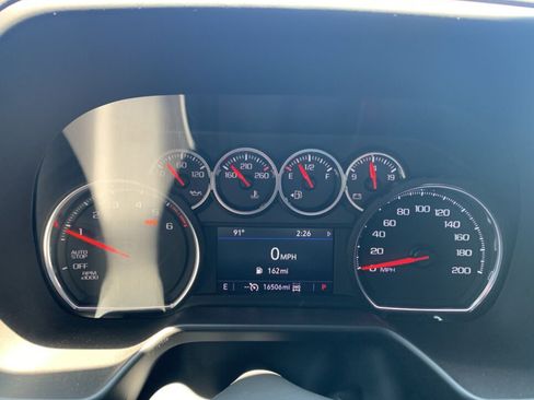 Used 2024 Chevrolet Tahoe LS AWD/4WD image 11
