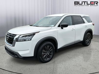 Used 2024 Nissan Pathfinder S