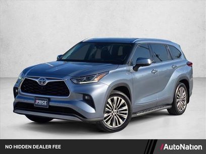 Used 2022 Toyota Highlander Platinum