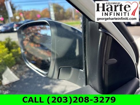 Used 2022 Nissan Rogue Sport SL w/ Premium Package image 23