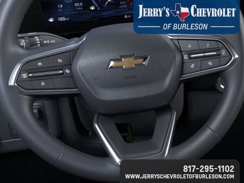 New 2026 Chevrolet Suburban LT image 22