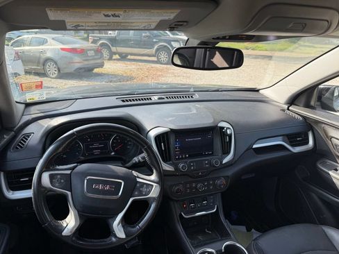 Used 2019 GMC Terrain SLT FWD image 6