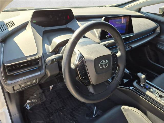 Used 2023 Toyota Prius XLE FWD image 10