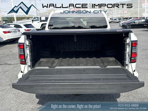 Used 2023 Nissan Frontier SV w/ Midnight Edition Package AWD/4WD image 42