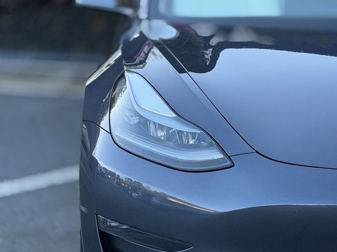 Used 2022 Tesla Model 3 Long Range image 7