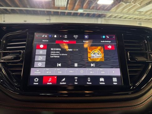 Used 2023 Dodge Durango R/T AWD/4WD image 17