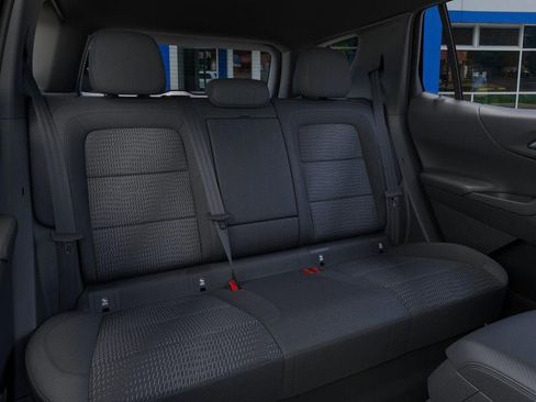 New 2026 Chevrolet Equinox LT image 17