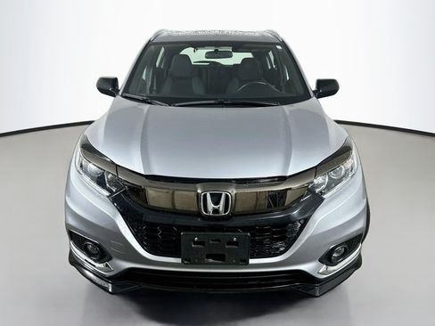 Used 2019 Honda HR-V Sport image 2