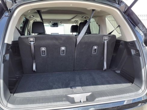 Used 2025 Honda Pilot Elite image 19