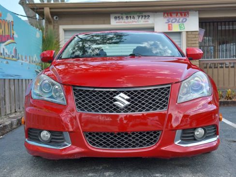 Used 2013 Suzuki Kizashi Sport SLS AWD/4WD image 2