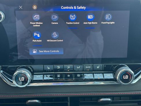 New 2025 Chevrolet Colorado Z71 w/ Midnight Edition image 14