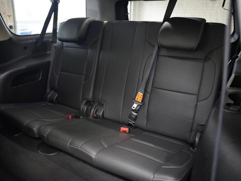 Used 2019 GMC Yukon XL SLT image 39