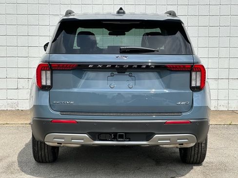 New 2026 Ford Explorer Active w/ Active Comfort Package AWD/4WD image 5