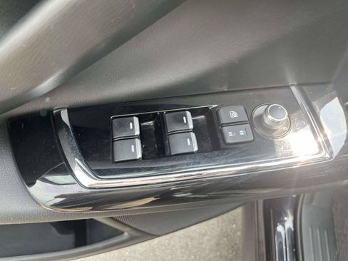 Used 2023 MAZDA CX-9 Touring Plus AWD/4WD image 18
