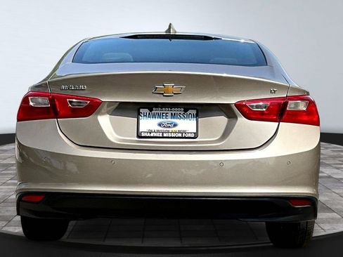 Used 2024 Chevrolet Malibu LT FWD image 5