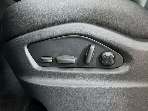 New 2026 Porsche Cayenne AWD/4WD image 22