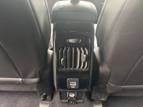 Used 2025 Jeep Compass Limited AWD/4WD image 19