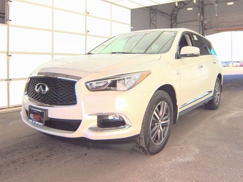 Used 2019 INFINITI QX60 Pure image 1