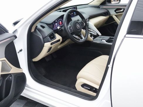 Used 2025 Acura TLX w/ Technology Package image 15