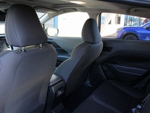 Certified 2025 Subaru Crosstrek 2.0i Premium image 15