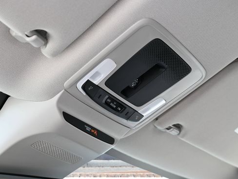 New 2026 Honda HR-V EX-L image 37