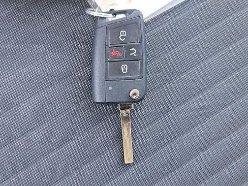 Used 2026 Volkswagen Jetta S FWD image 32