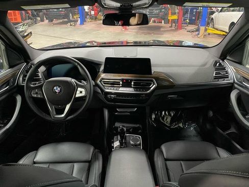 Used 2024 BMW X3 xDrive30i image 15