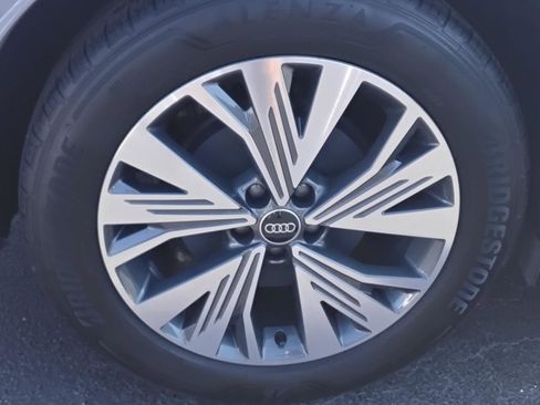 Certified 2025 Audi Q4 e-tron Premium w/ Convenience Package image 13