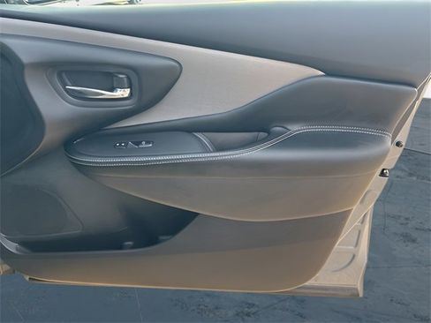 Used 2024 Nissan Murano SV w/ SV Midnight Edition Package image 14