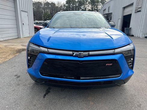 Used 2024 Chevrolet Blazer EV RS image 10