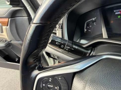 Used 2017 Honda CR-V Touring image 27