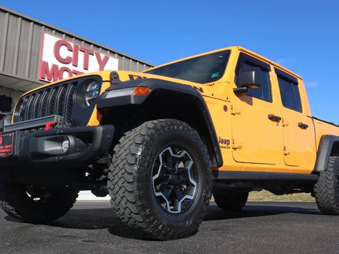 Used 2021 Jeep Gladiator Rubicon image 16