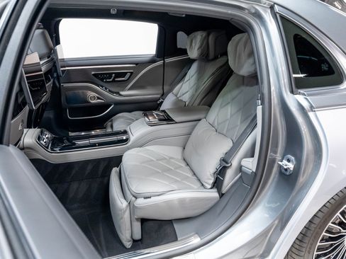 Used 2024 Mercedes-Benz Maybach S 680 4MATIC image 41