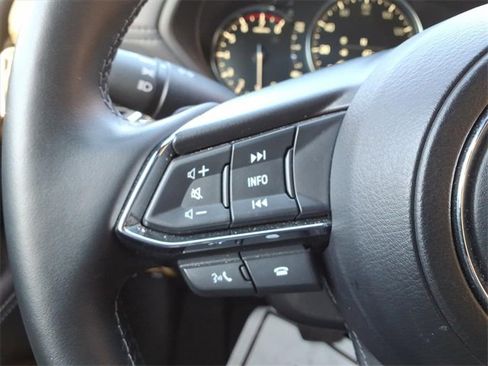 Used 2025 MAZDA CX-5 Signature image 40