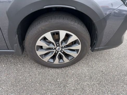 Used 2024 Subaru Outback Limited w/ Popular Package #2 image 4