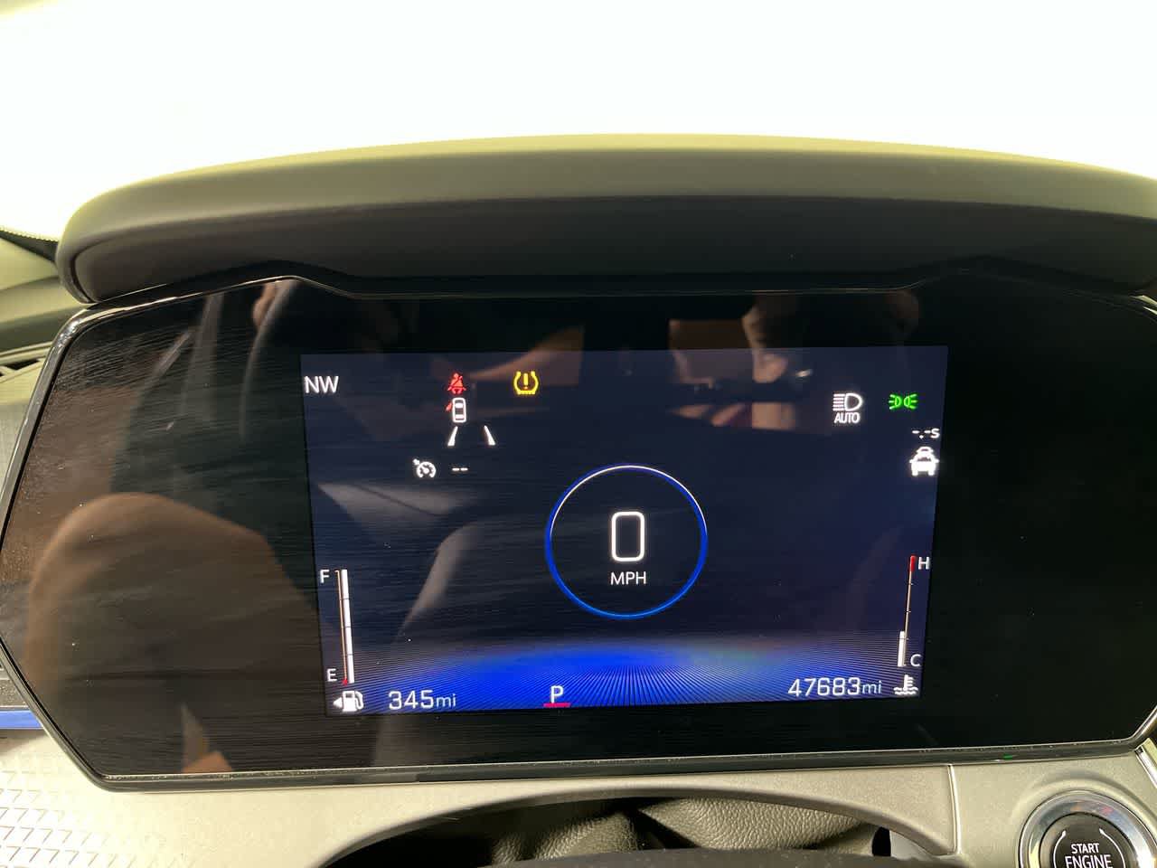 Used 2025 Chevrolet Trax LT FWD image 17