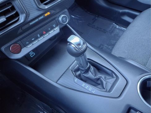 Used 2024 Ford Mustang Convertible RWD image 19