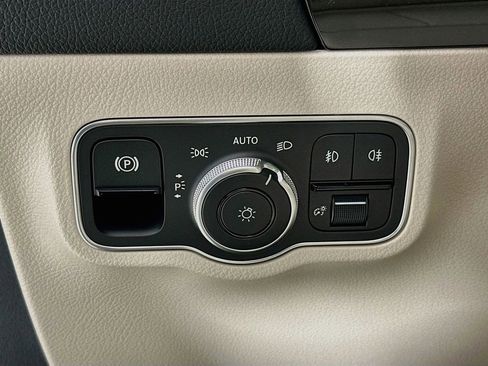 Used 2026 Mercedes-Benz GLA 250 image 10
